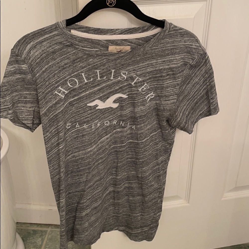 Hollister tee 